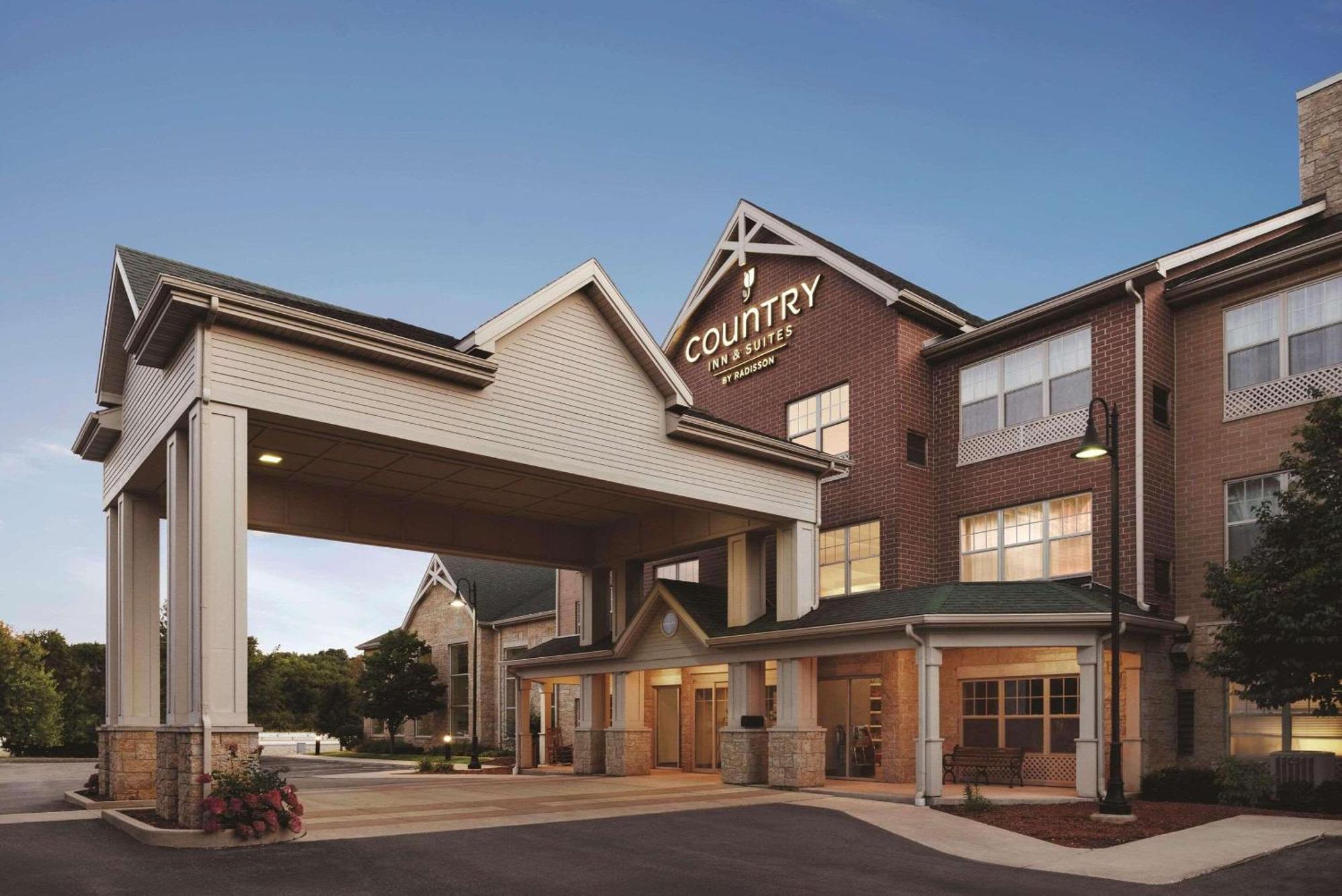 Country Inn & Suites By Radisson, Madison Southwest, Wi Fitchburg Exterior foto